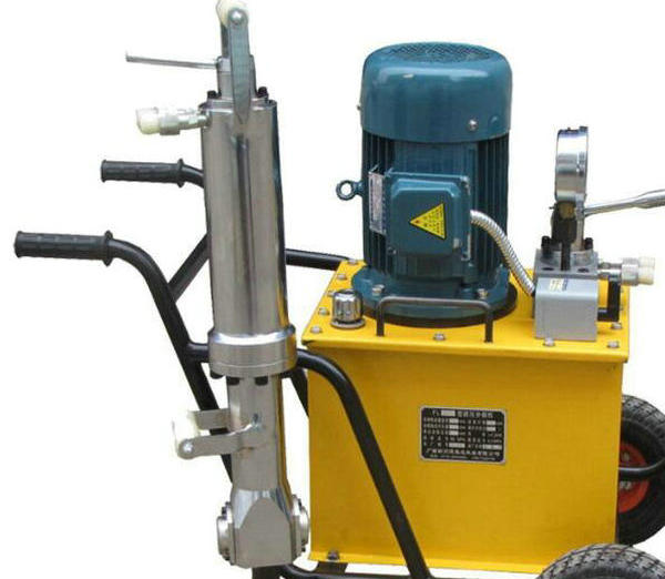 酒店拆除時(shí)如何保護(hù)周邊環(huán)境 蘇州酒店拆除方案